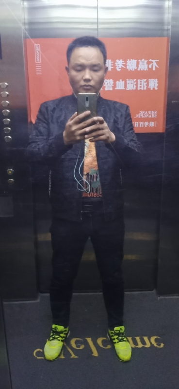 迷失自我的第一张照片--长沙残疾人相亲网
