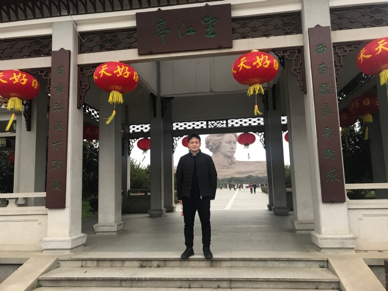 风继续吹的第一张照片--长沙残疾人相亲网