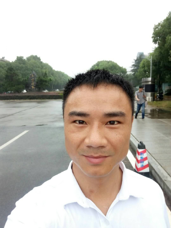 水木年华的第一张照片--长沙残疾人相亲网